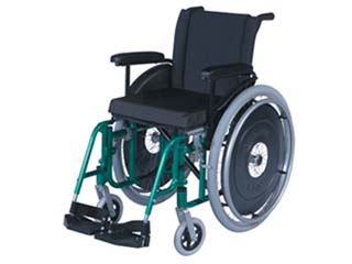 Cadeira de Rodas Modelo Aktiva